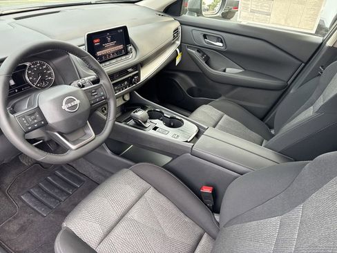 New 2026 Nissan Rogue SV image 10