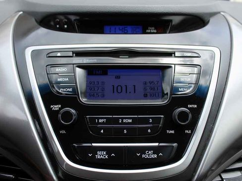 Used 2013 Hyundai Elantra GLS w/ Preferred Pkg FWD image 18