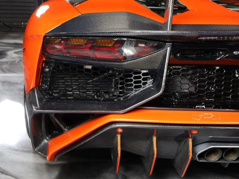Used 2014 Lamborghini Aventador LP 700-4 image 10