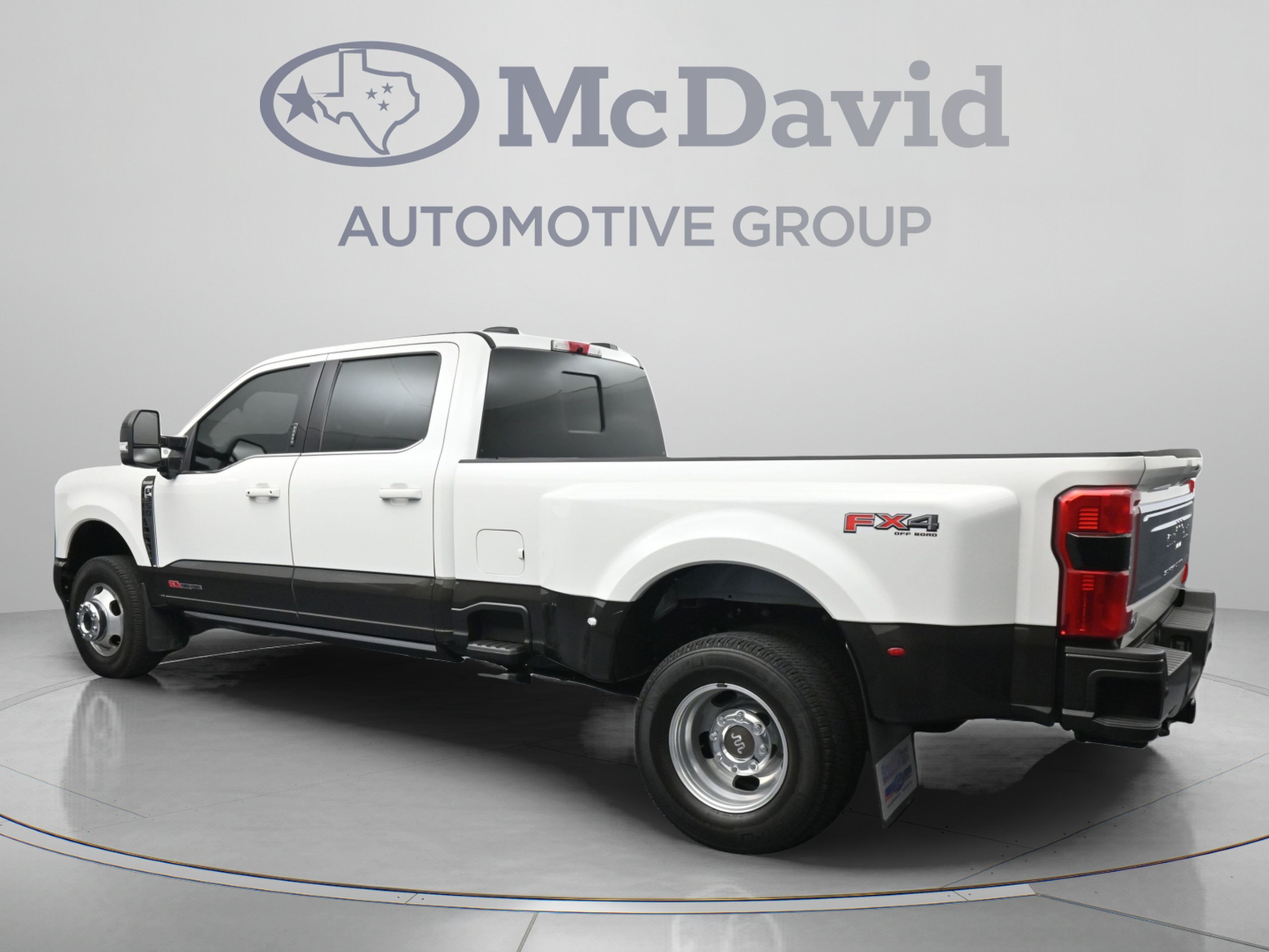 Used 2024 Ford F350 King Ranch AWD/4WD image 6
