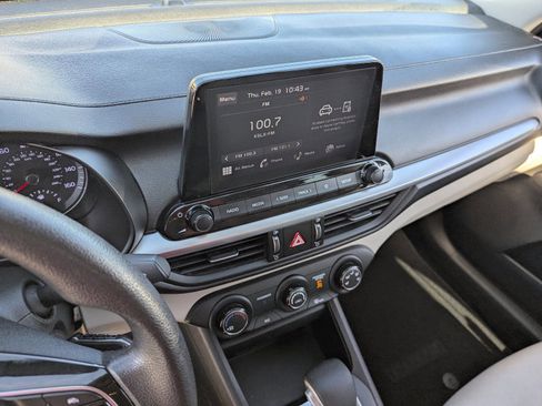 Used 2023 Kia Forte LXS w/ LXS Technology Package image 25