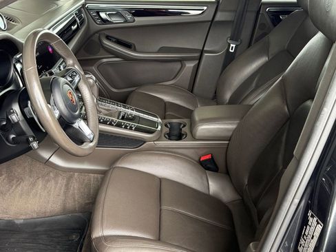 Used 2020 Porsche Macan image 5