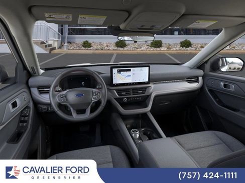 Used 2026 Ford Explorer Active AWD/4WD image 9