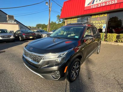 Used 2021 Kia Seltos EX