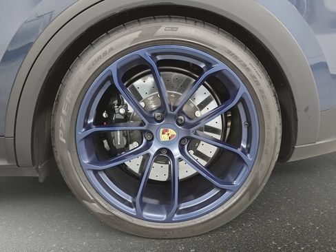 Certified 2026 Porsche Cayenne Turbo GT AWD/4WD image 28