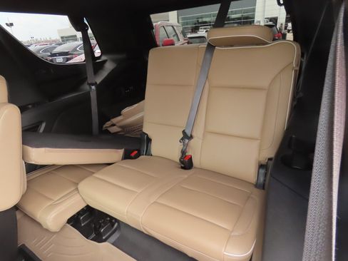 Used 2023 Chevrolet Tahoe Premier RWD image 22