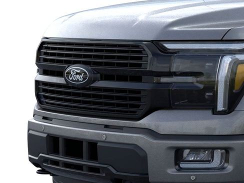 New 2025 Ford F150 Platinum w/ FX4 Off-Road Package image 39