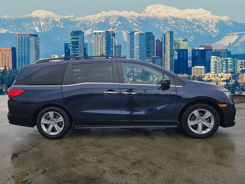 Used 2018 Honda Odyssey EX-L image 9