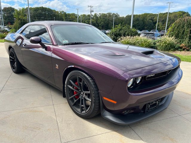 Used 2022 Dodge Challenger R/T Scat Pack w/ Dynamics Package RWD image 1