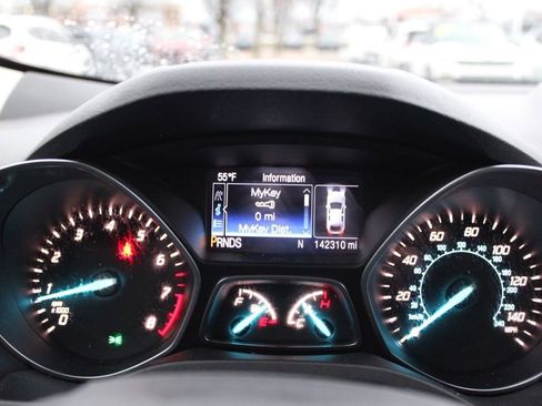 Used 2015 Ford Escape Titanium image 35