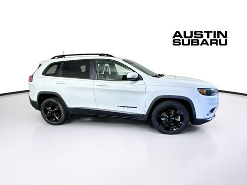 Used 2020 Jeep Cherokee Latitude Plus FWD image 8