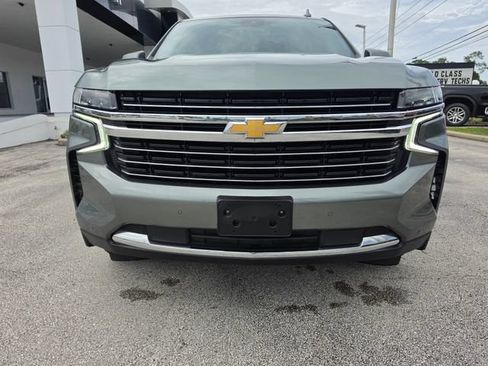 Used 2024 Chevrolet Tahoe LT RWD image 8