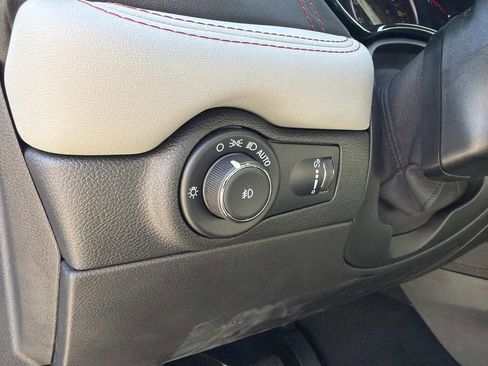 Used 2023 Dodge Durango R/T image 31