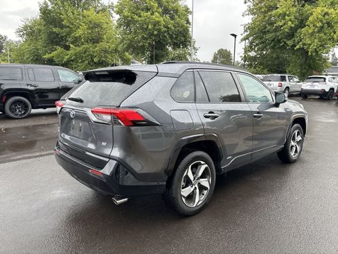 Used 2023 Toyota RAV4 SE w/ Weather & Moonroof Package AWD/4WD image 3