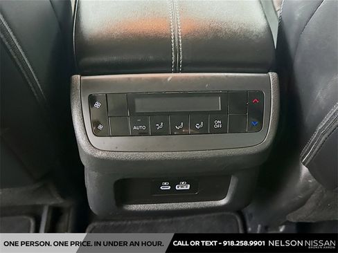 Certified 2025 Nissan Pathfinder SL image 25