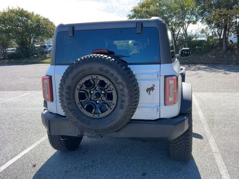 Used 2024 Ford Bronco Wildtrak image 49