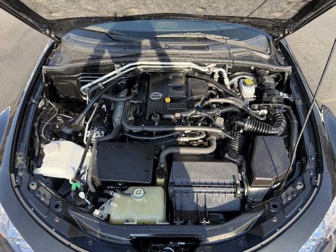 Used 2013 MAZDA MX-5 Miata Grand Touring RWD image 8