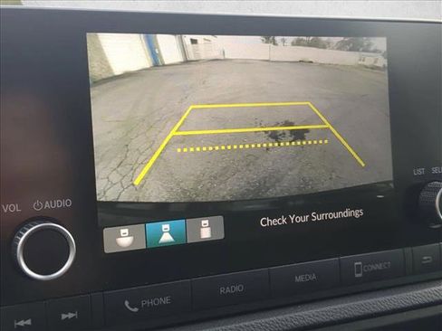 Used 2025 Honda CR-V LX image 18