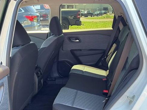 Certified 2023 Nissan Rogue SV AWD/4WD image 23