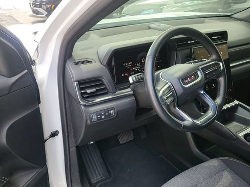 Used 2025 GMC Terrain Elevation AWD/4WD image 3