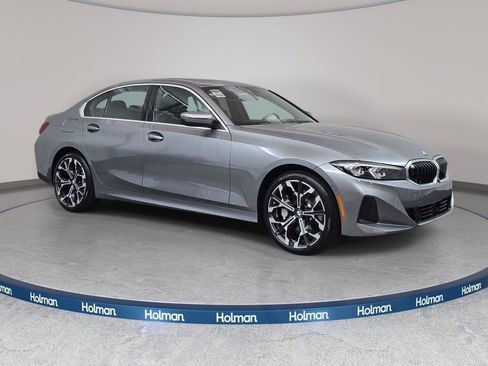 New 2026 BMW 330i xDrive Sedan w/ Premium Package AWD/4WD image 3