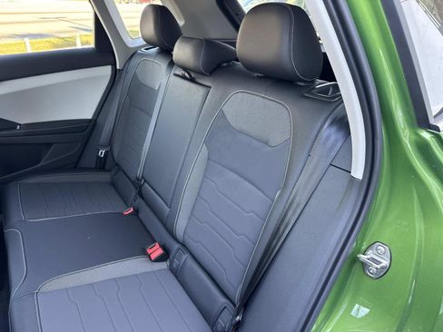 New 2026 Volkswagen Taos SE FWD image 14