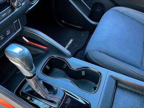 Used 2024 Nissan Frontier Pro-X image 15