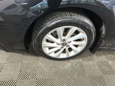 Used 2024 Toyota Camry SE FWD image 9