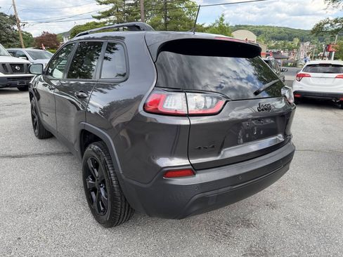 Used 2021 Jeep Cherokee Latitude Plus AWD/4WD image 4