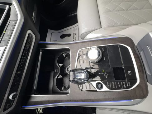 Used 2023 BMW X5 sDrive40i w/ M Sport Package RWD image 51