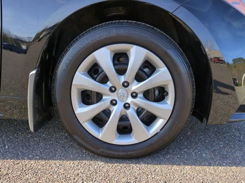 Used 2026 Toyota Corolla LE image 11