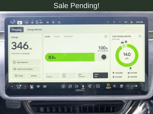 Used 2025 Rivian R1S Adventure AWD/4WD image 31
