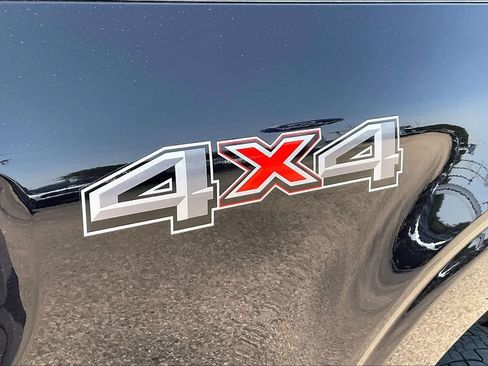 Used 2023 Ford F150 Lariat w/ Equipment Group 502A High AWD/4WD image 30