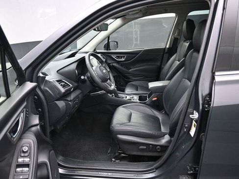 Used 2023 Subaru Forester Touring w/ Popular Package #2 AWD/4WD image 9