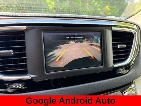 Used 2023 Chrysler Voyager LX FWD image 19