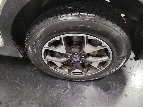 Used 2019 Subaru Crosstrek 2.0i Premium w/ Eyesight System AWD/4WD image 13