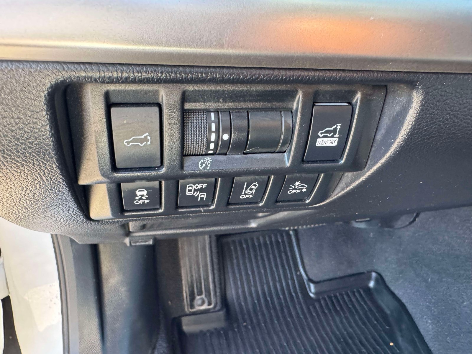 Used 2018 Subaru Outback 2.5i Premium AWD/4WD image 21