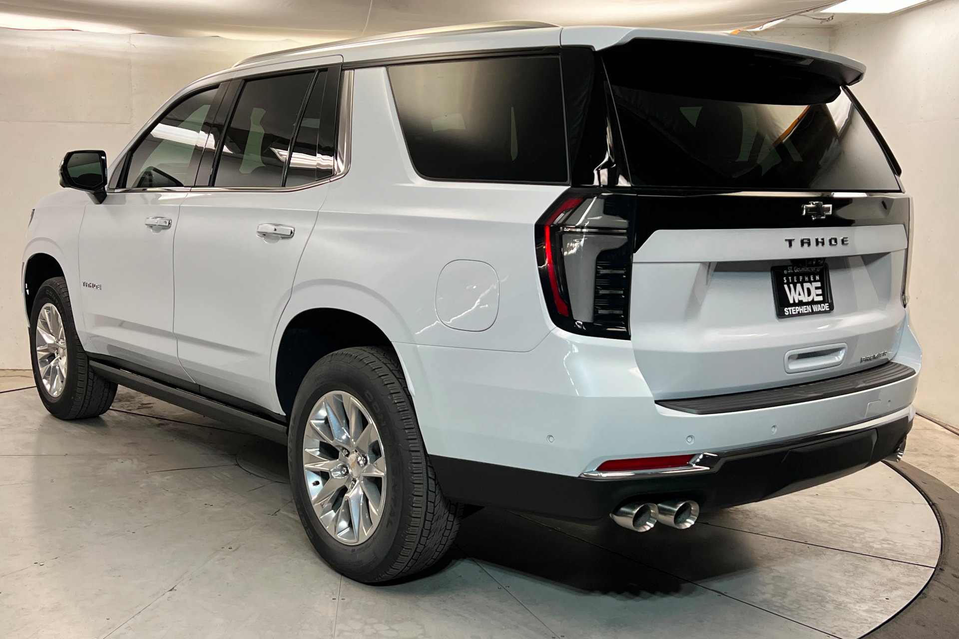 New 2026 Chevrolet Tahoe Premier AWD/4WD image 3