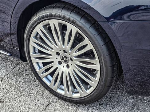 Used 2019 Mercedes-Benz S 560 Sedan image 9