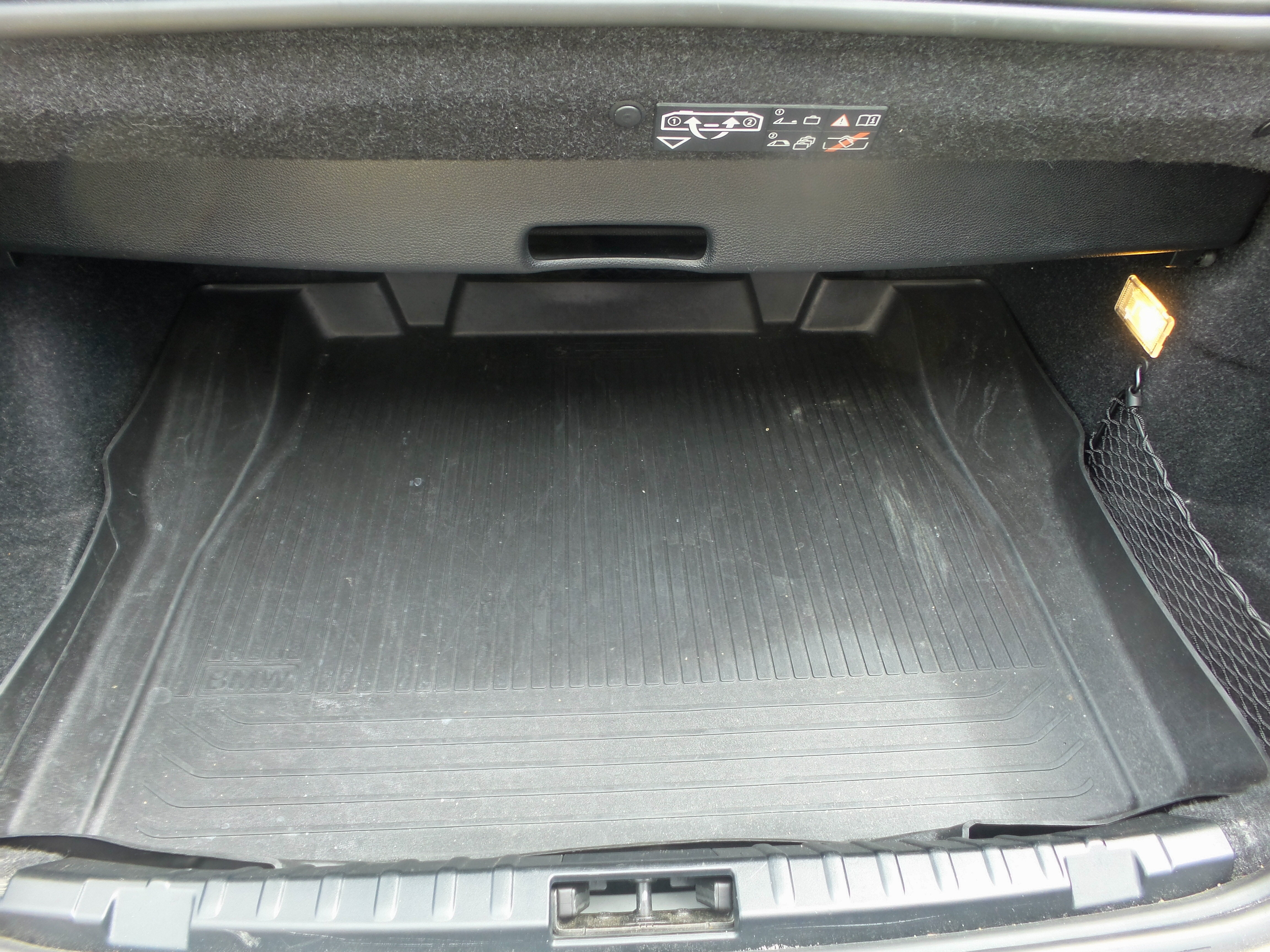 Used 2009 BMW 128i Convertible RWD image 41