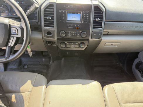 Used 2021 Ford F250 XL image 15