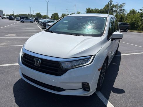 Used 2021 Honda Odyssey EX-L image 2