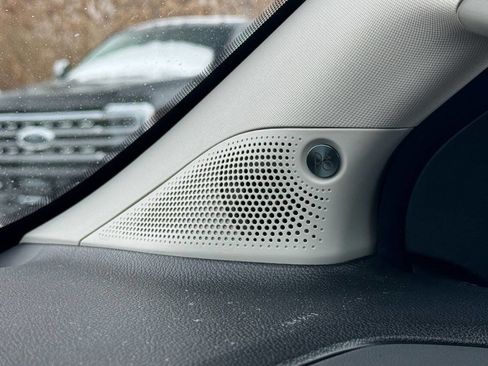 Used 2024 Ford Ranger Lariat w/ FX4 Off-Road Package image 38