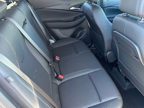 Used 2025 Buick Encore GX Sport Touring w/ Advanced Technology Package image 13