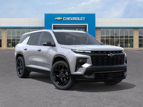 New 2026 Chevrolet Traverse RS w/ LPO, Floor Liner Package image 7