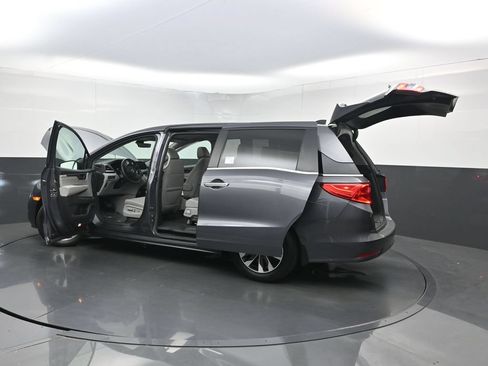 Used 2023 Honda Odyssey EX-L image 40