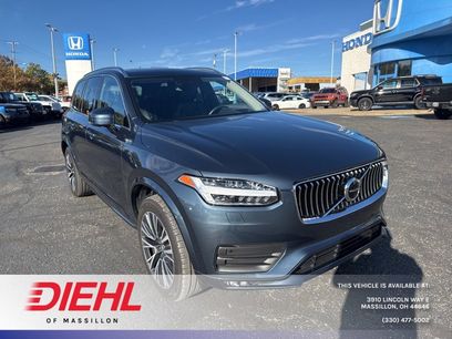 Used 2022 Volvo XC90 T6 Momentum w/ Advanced Package