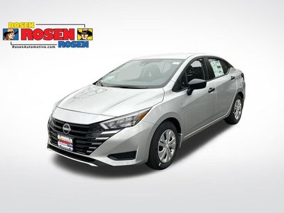 New 2025 Nissan Versa S w/ Trunk Package