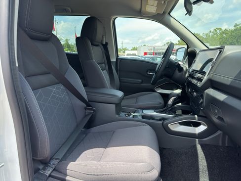 New 2026 Nissan Frontier SV w/ SV Convenience Package RWD image 17