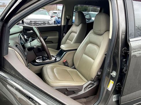 Used 2019 GMC Canyon SLT w/ Driver Alert Package image 9